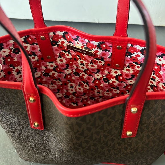 MICHAEL KORS Purse 🌸♥️ - Picture 6 of 9